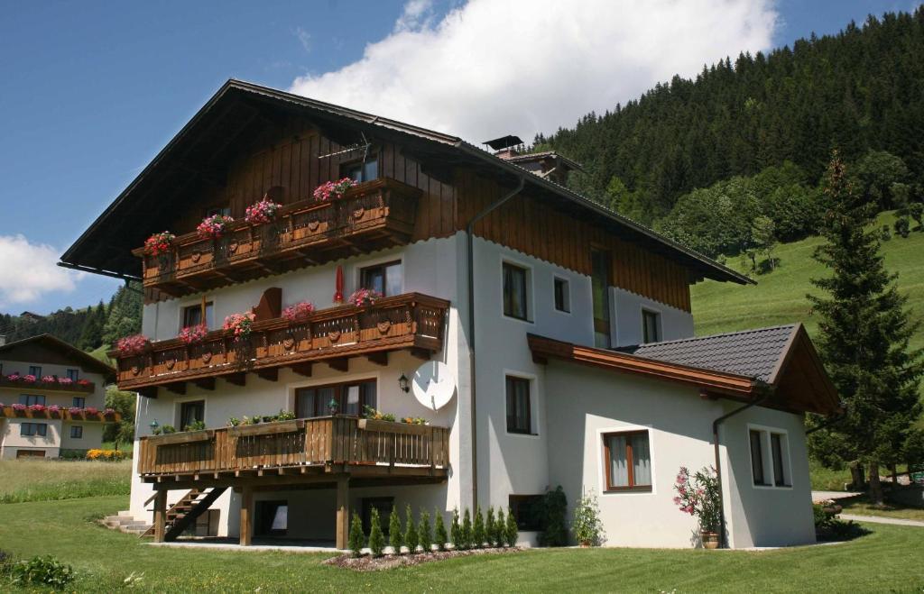 Gaestehaus Ortner Liesing Exterior photo
